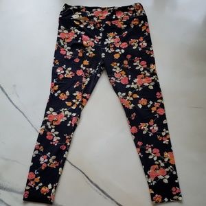 GUC LLR Floral Leggings T&C